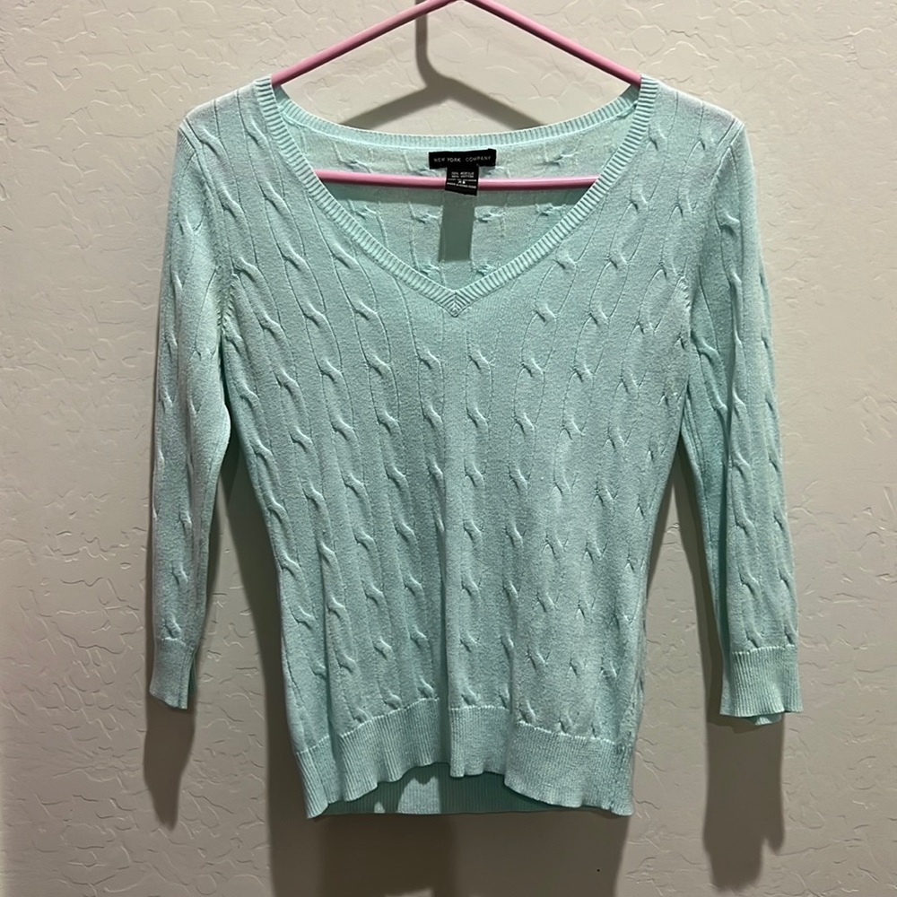 New York and Company XS Sweater